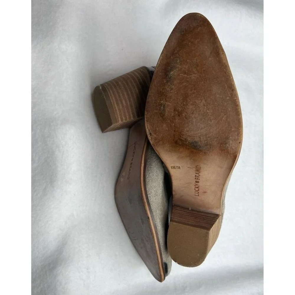 Lucky Brand 8 Basel Grey Suede Metal Toe Detail Side Zip Stacked Heel Booties